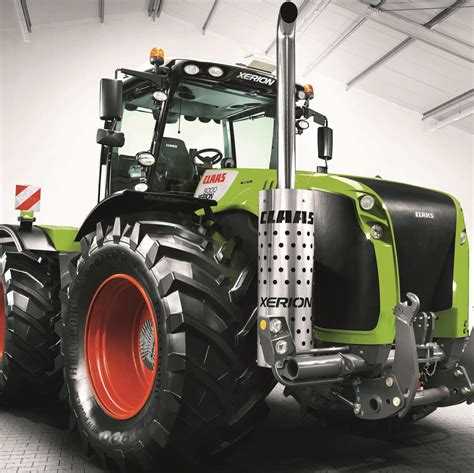 Fiche technique Tracteurs CLAAS XERION 5000 de 2011