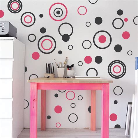 Circular Rings & Dots Wall Decals - Trendy Wall Designs