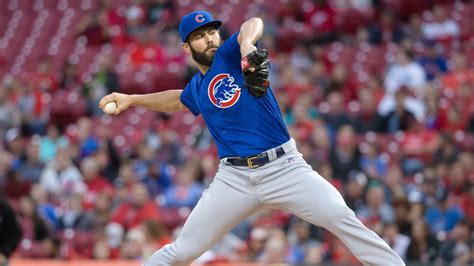 Jake Arrieta no-hitter: Cubs fan runs on field to celebrate - Sports ...