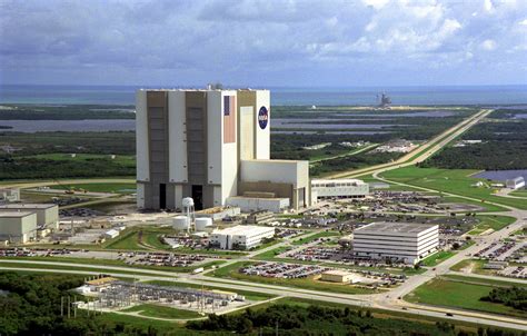 NASA - REPAIR VEHICLE ASSEMBLY BUILDING (VAB) UTILITY ANNEX ...