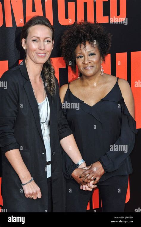 Los Angeles, CA, USA. 10th May, 2017. Alex Sykes, Wanda Sykes at ...