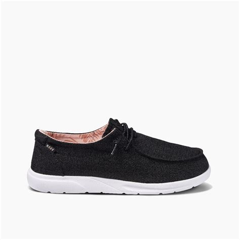 Women's Reef Cushion Coast Shoes in Black | REEF®