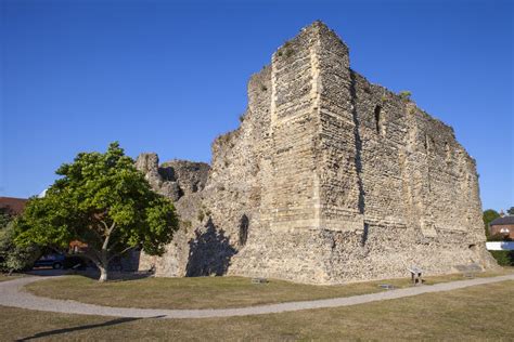 Canterbury Castle, Canterbury, Kent - Historic UK