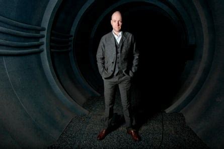 Yikes! That's my head in a jar! … Derren Brown lets us ride his 4D ...