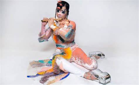 Bjork & Rosalia Share Compelling New Video For “Oral” - mxdwn Music