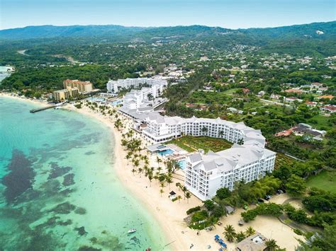 Reviews of Kid-Friendly Hotel | Riu Hotel Ocho Rios, Ocho Rios, Jamaica ...