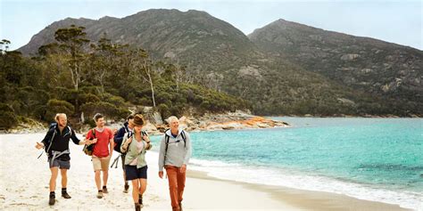 FULL GUIDE to Freycinet National Park. Walks+Practical Info