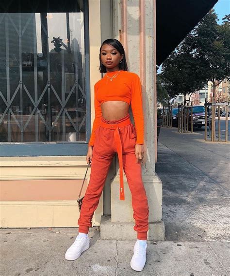 𝗽𝗶𝗻: 𝘀𝗹𝗶𝗺𝗲𝘀𝘇𝗻🐍 | Neon outfits, Orange outfit, Orange fashion