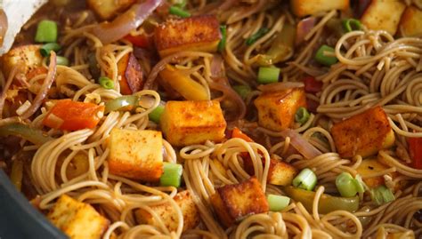 Chilli Paneer Noodles - Some Indian Girl