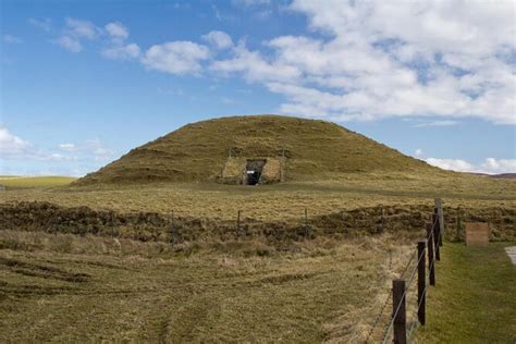 Maeshowe Chambered Cairn, Scrabster | Tickets & Tours - 2024