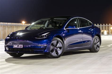 Auto Review: 2020 Tesla Model 3 Standard Range Plus