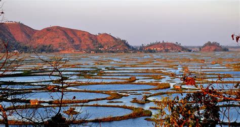 Amazing Places in The World to Visit: Loktak Lake, Floating Islands of ...