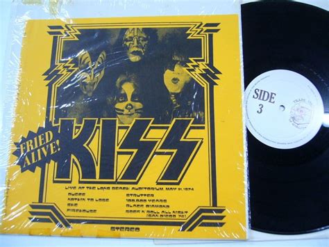 Pin by Keefer 1970 on KISS! | Vinyl cd, Cassette tapes, Book cover