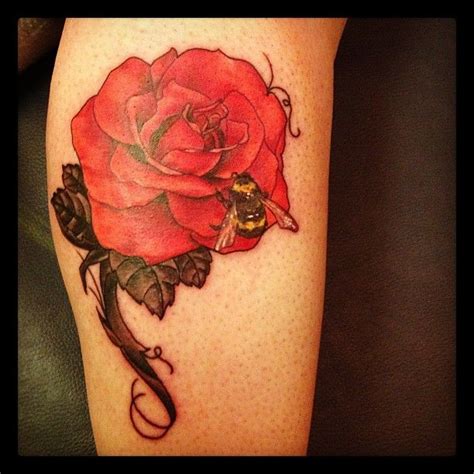 rose tattoo with a bee | Red rose tattoo, Yellow rose tattoos, Bee tattoo