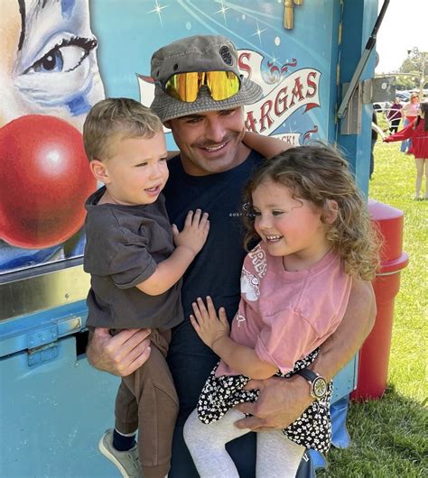 Zac Efron posts rare photo with younger siblings Olivia and Henry