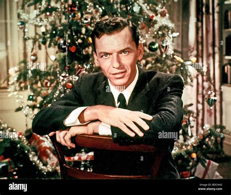 Frank sinatra christmas hi-res stock photography and images - Alamy