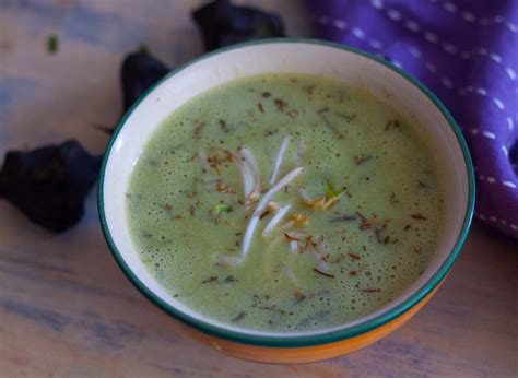 Broccoli & Water Chestnut Soup Recipe by Archana's Kitchen