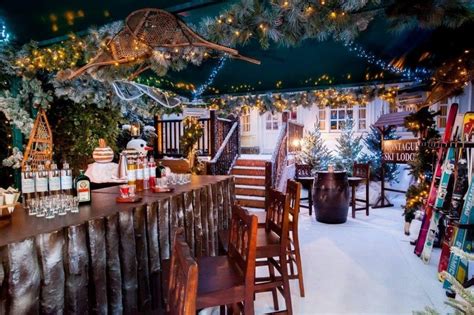 10 Elegant Christmas Party Themes to Up Your Festive Game