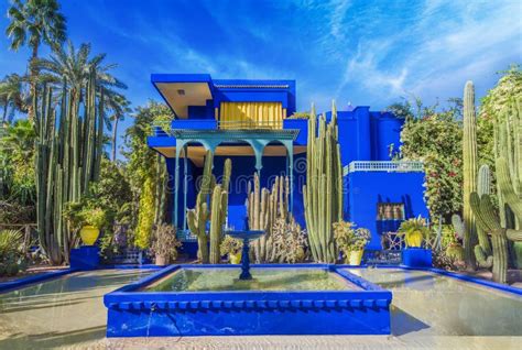 Le Jardin Majorelle, Amazing Tropical Garden in Marrakech Stock Photo ...