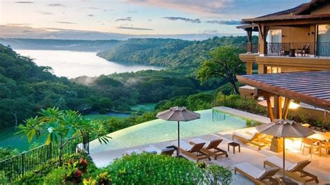 The Top Five Luxury Beach Hotels in Costa Rica