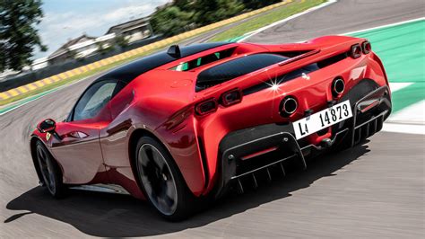 Ferrari SF90 Stradale - specifications, photos, video, review