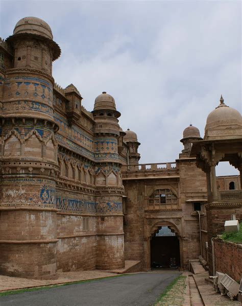 Gwalior Fort Historical Facts and Pictures | The History Hub