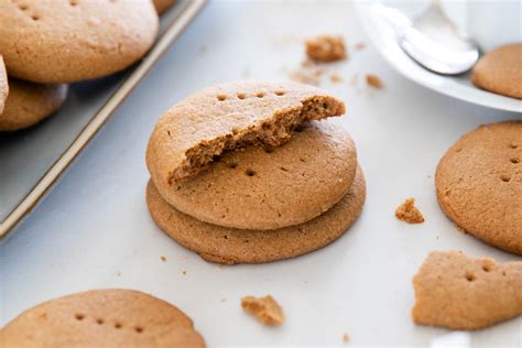 Homemade Digestive Biscuits Recipe - Jovial Foods