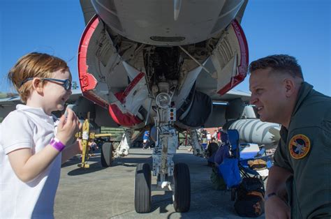 DVIDS - Images - Cherry Point Air Show [Image 4 of 8]