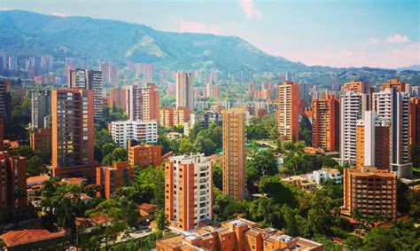 Medellín Top Tours and Trips | experitour.com