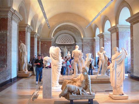 Photos - Le musée du Louvre - Guide Tourisme & Vacances