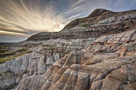 The ULTIMATE Guide for Visiting Dinosaur Provincial Park (for 2024)