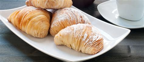 10 Most Popular Italian Pastries - TasteAtlas