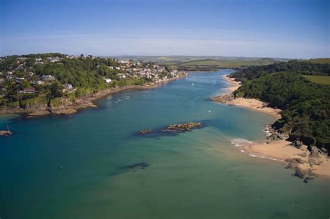 Guide To Beaches In Salcombe - Coastal Living Holidays