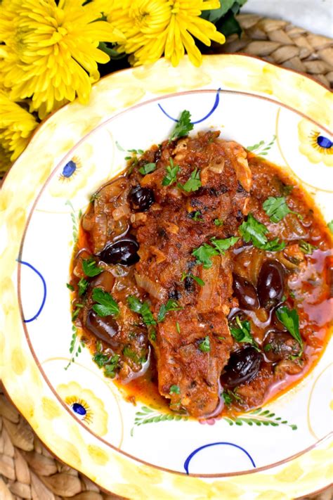 Psari Plaki - Greek Baked Fish with Onions & Tomatoes - GypsyPlate