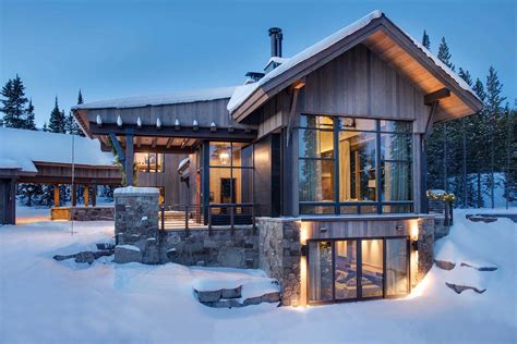 Breathtaking mountain modern home deep in the Montana forest | Mountain ...