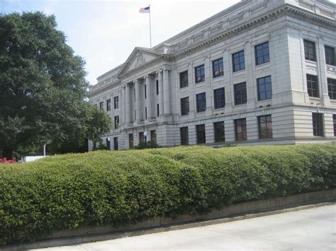 ملف:Guilford County Courthouse (Greensboro, North Carolina) 1.jpg - المعرفة