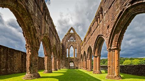 Bing image: Sweetheart Abbey, Scotland - Bing Wallpaper Gallery