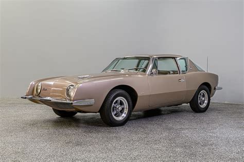 1963 Studebaker Avanti | Classic & Collector Cars