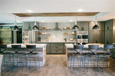 Episode 10, love the double island | Rustic kitchen, Kitchen island ...