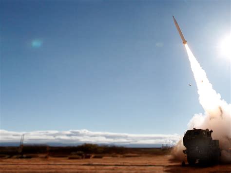 Lockheed Martin Test-Fires Precision Strike Missile (PrSM) - MilitaryLeak