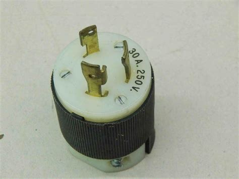 Hubbell 231A Twist Lock Plug 30 Amp, 250V, Male – MC-Sales, llc