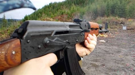 AK47 firing in slow motion - YouTube