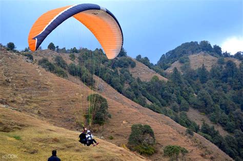 [SALE] Thrilling Paragliding Adventure in Kamshet - Ticket KD