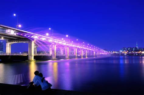 Fountain With Light Show At Banpo Bridge Stock Image - Image of travel ...