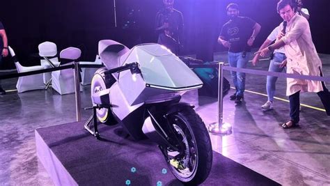 Ola Electric reveals four e-motorcycle concepts ahead of launch in 2024 ...