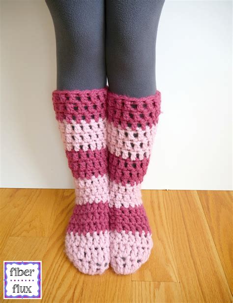 Fiber Flux: Free Crochet Pattern...Strawberry Blossom Slipper Socks!