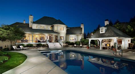 custom pool house design idea | Pool house designs, Pool houses, Pool house