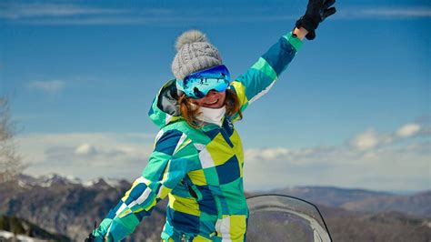 How To Pick Ski Goggles | 17 Things You Need To Look For