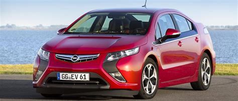 Opel Ampera Hybrid (2012 - 2016) - AutoManiac