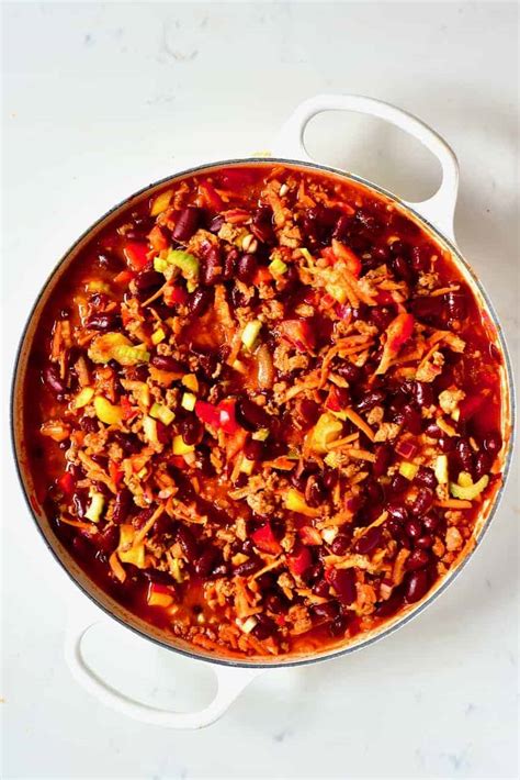 Simple Vegan Chilli con carne Recipe - Alphafoodie